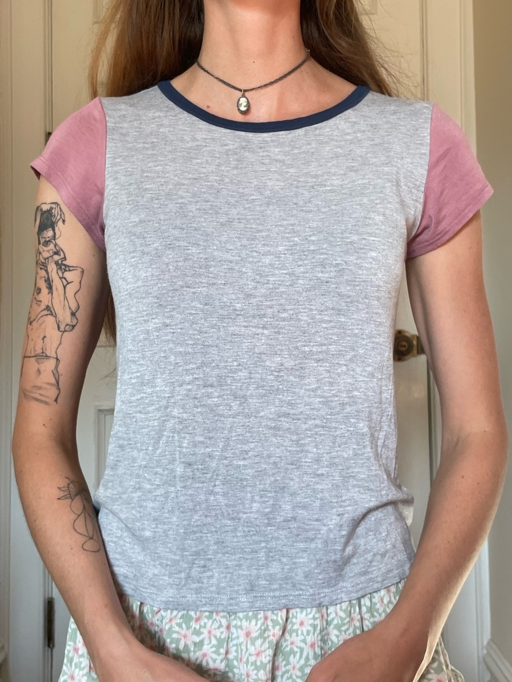American Eagle Outfitters Heather Gray Tee with Dusty Pink Sleeves and Navy Trim